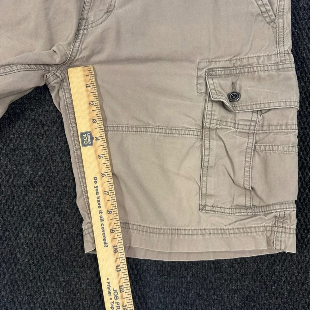 Levis Y2K Cargo Shorts Men 36 Tan Khaki 10